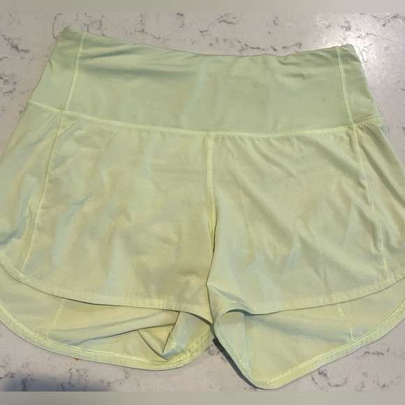 Lululemon Speed Up High-Rise Lined Short 4” - Picture 3 of 5